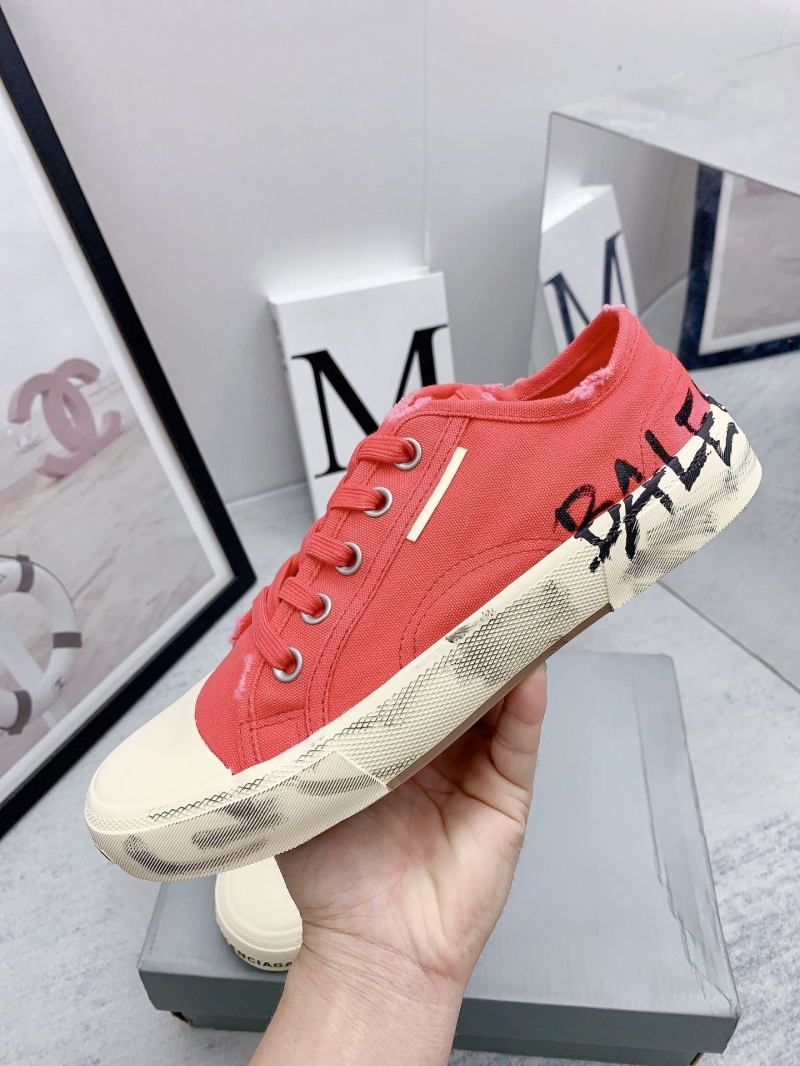 Balenciaga Low Shoes